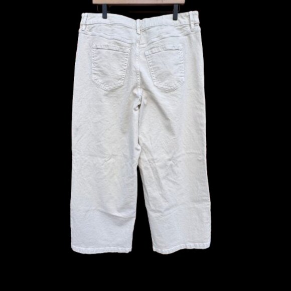 Lane Bryant Jeans Size 16 Tan Signature Fit Mid Rise Wide Leg - Picture 2 of 10